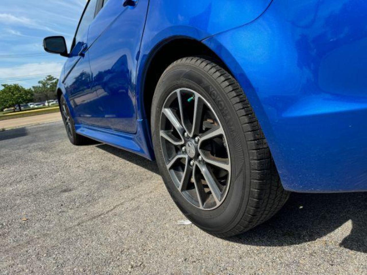 2017 BLUE Mitsubishi Lancer ES CVT (JA32U2FU9HU) with an 2.0L L4 SOHC 16V engine, Continuously Variable Transmission transmission, located at 2715 W Pioneer Pkwy, Arlington, TX, 76013, (817) 265-9009, 32.710262, -97.153236 - Photo#9