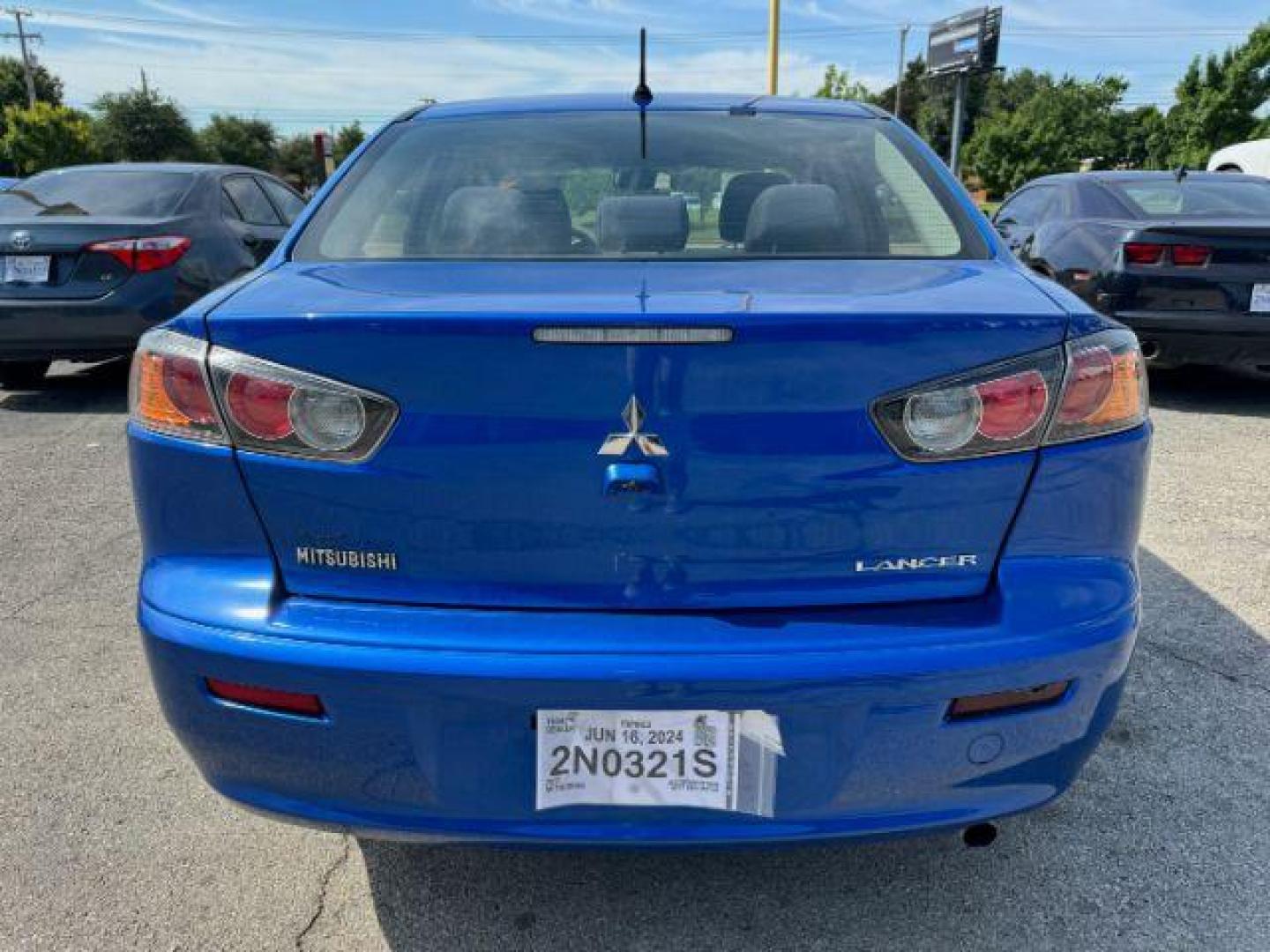 2017 BLUE Mitsubishi Lancer ES CVT (JA32U2FU9HU) with an 2.0L L4 SOHC 16V engine, Continuously Variable Transmission transmission, located at 2715 W Pioneer Pkwy, Arlington, TX, 76013, (817) 265-9009, 32.710262, -97.153236 - Photo#7