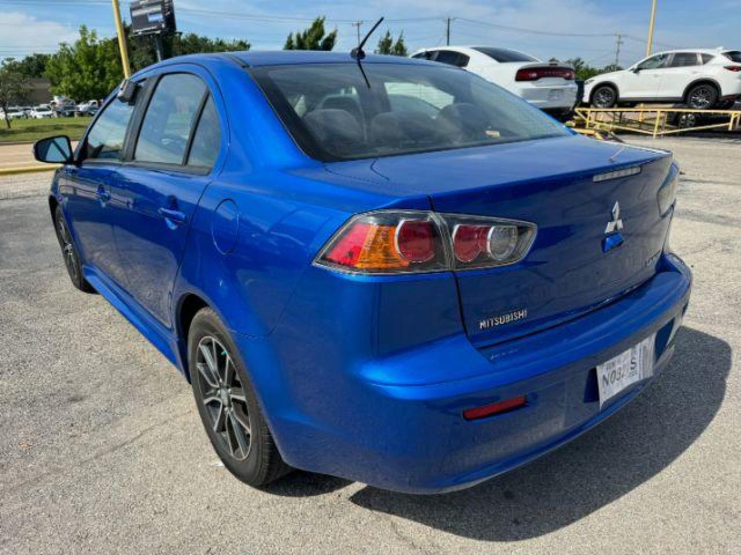 2017 BLUE Mitsubishi Lancer ES CVT (JA32U2FU9HU) with an 2.0L L4 SOHC 16V engine, Continuously Variable Transmission transmission, located at 2715 W Pioneer Pkwy, Arlington, TX, 76013, (817) 265-9009, 32.710262, -97.153236 - Photo#8