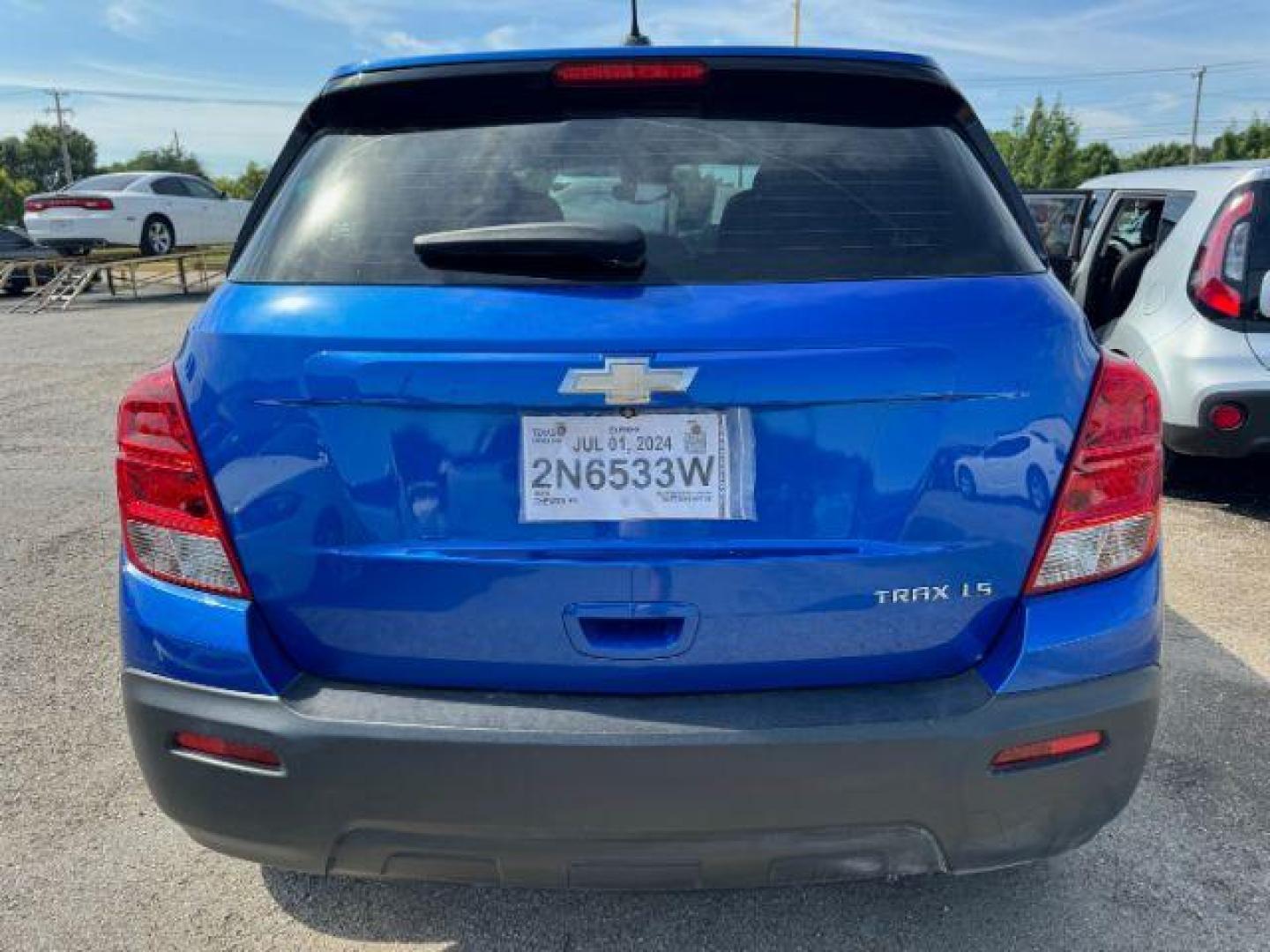 2016 BLUE Chevrolet Trax LS FWD (KL7CJKSB8GB) with an 1.4L L4 DOHC 16V engine, 6-Speed Automatic transmission, located at 2715 W Pioneer Pkwy, Arlington, TX, 76013, (817) 265-9009, 32.710262, -97.153236 - Photo#7