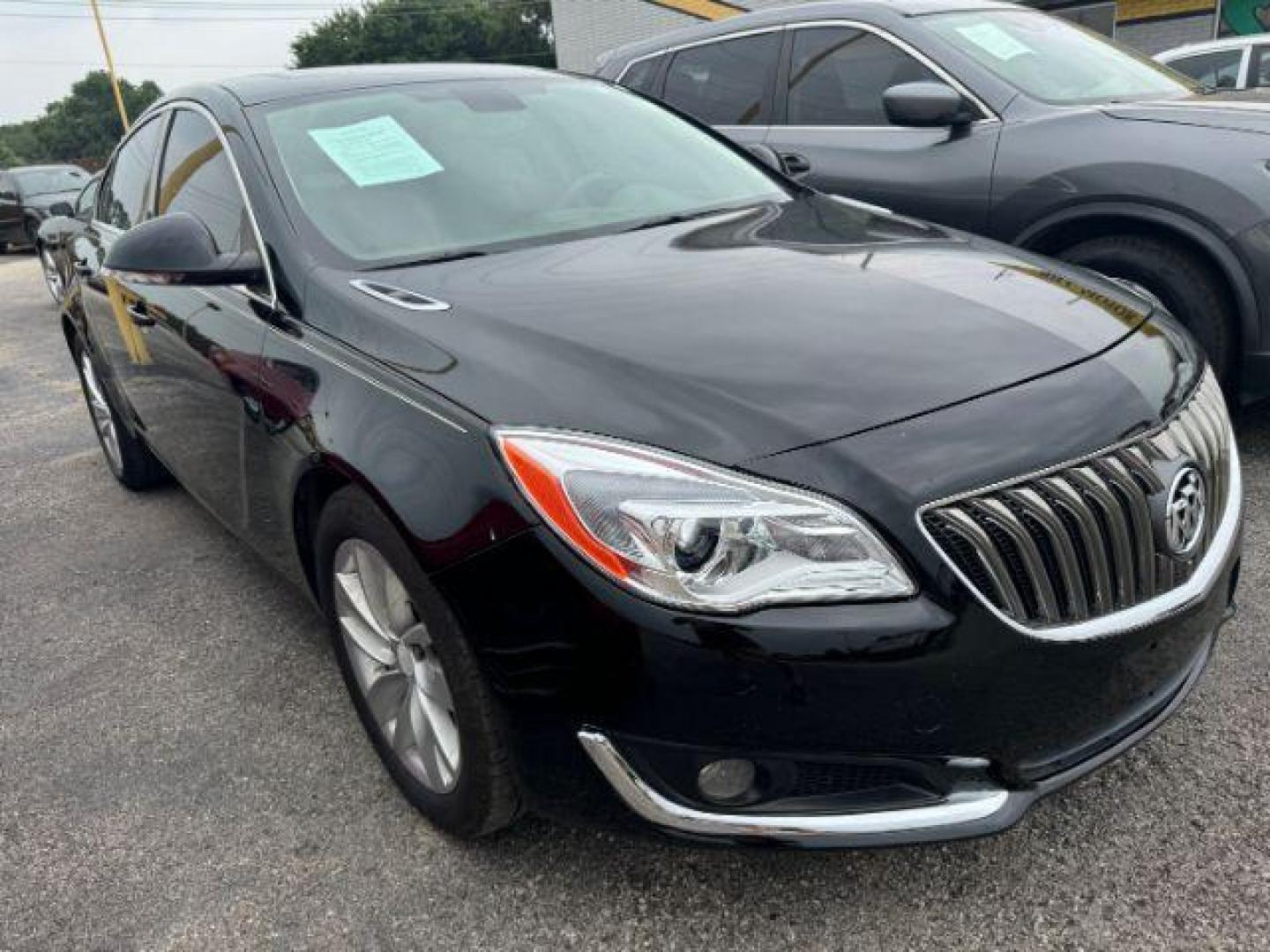 2015 BLACK Buick Regal Fleet (2G4GV5EK5F9) with an 2.4L L4 DOHC 16V engine, 6-Speed Automatic transmission, located at 2715 W Pioneer Pkwy, Arlington, TX, 76013, (817) 265-9009, 32.710262, -97.153236 - Photo#4