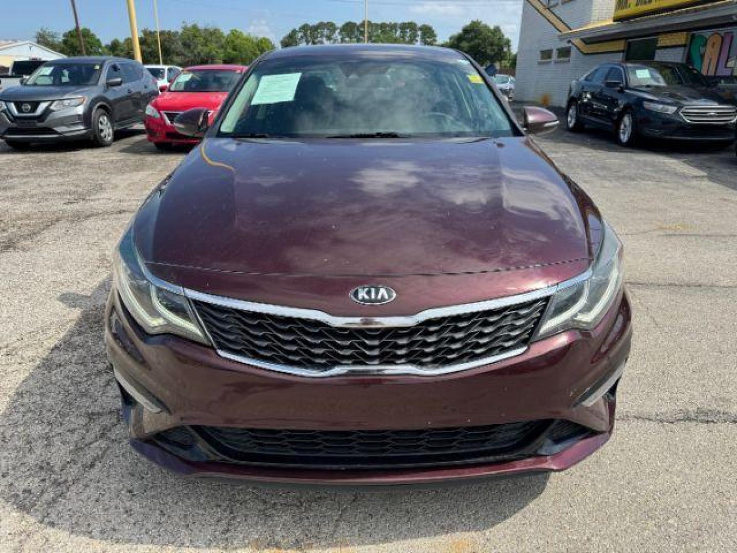 2020 PURPLE Kia Optima LX (5XXGT4L39LG) with an 2.4L L4 DOHC 16V engine, 6-Speed Automatic transmission, located at 2715 W Pioneer Pkwy, Arlington, TX, 76013, (817) 265-9009, 32.710262, -97.153236 - Photo#3