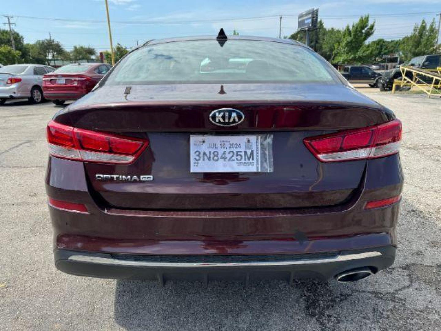 2020 PURPLE Kia Optima LX (5XXGT4L39LG) with an 2.4L L4 DOHC 16V engine, 6-Speed Automatic transmission, located at 2715 W Pioneer Pkwy, Arlington, TX, 76013, (817) 265-9009, 32.710262, -97.153236 - Photo#7