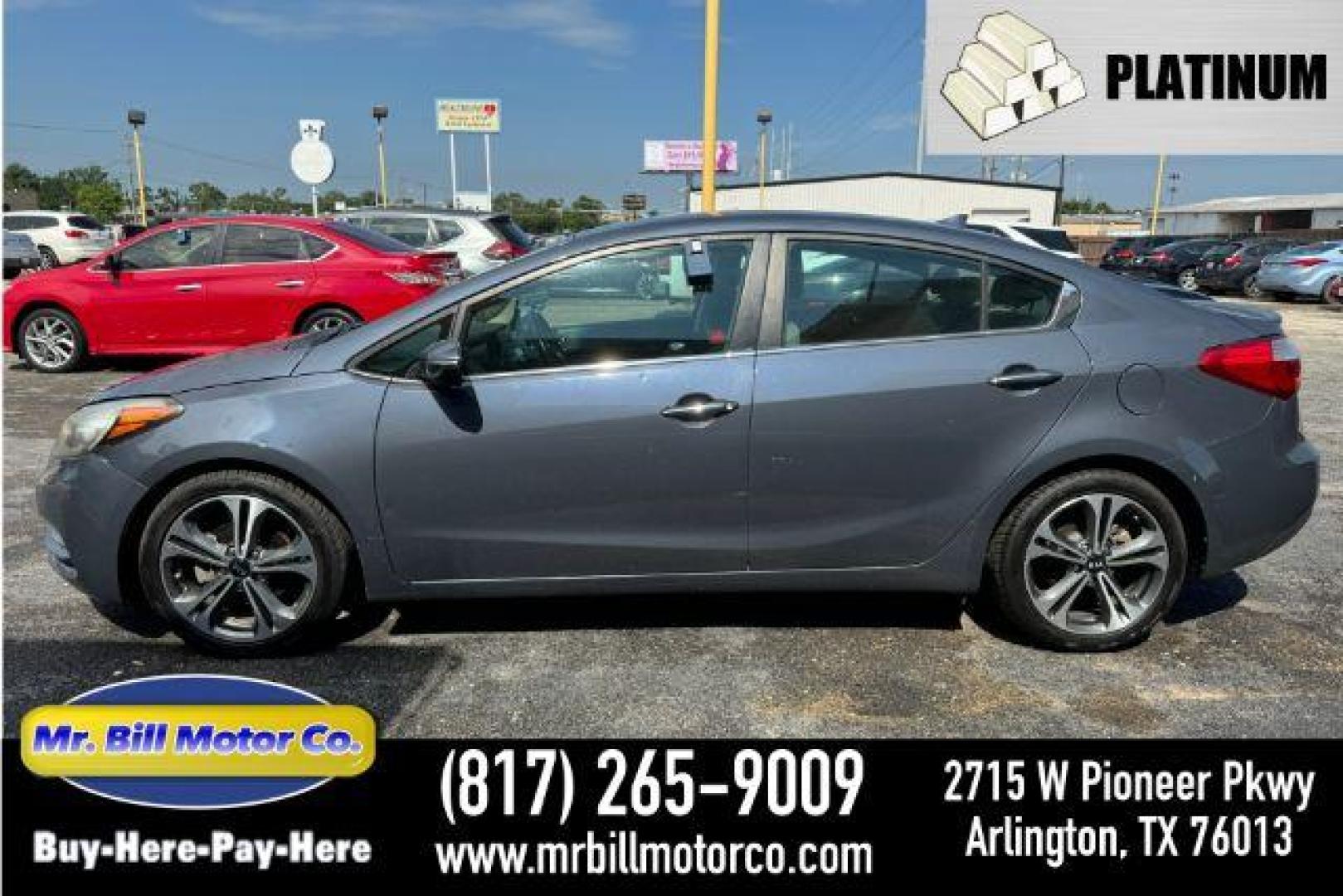 2015 GRAY Kia Forte EX (KNAFX4A85F5) with an 2.0L L4 DOHC 16V engine, 6-Speed Automatic transmission, located at 2715 W Pioneer Pkwy, Arlington, TX, 76013, (817) 265-9009, 32.710262, -97.153236 - Photo#0