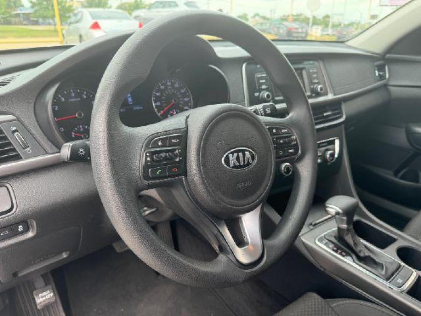 2016 WHITE Kia Optima LX (5XXGT4L32GG) with an 2.4L L4 DOHC 16V engine, 6-Speed Automatic transmission, located at 2715 W Pioneer Pkwy, Arlington, TX, 76013, (817) 265-9009, 32.710262, -97.153236 - Photo#15