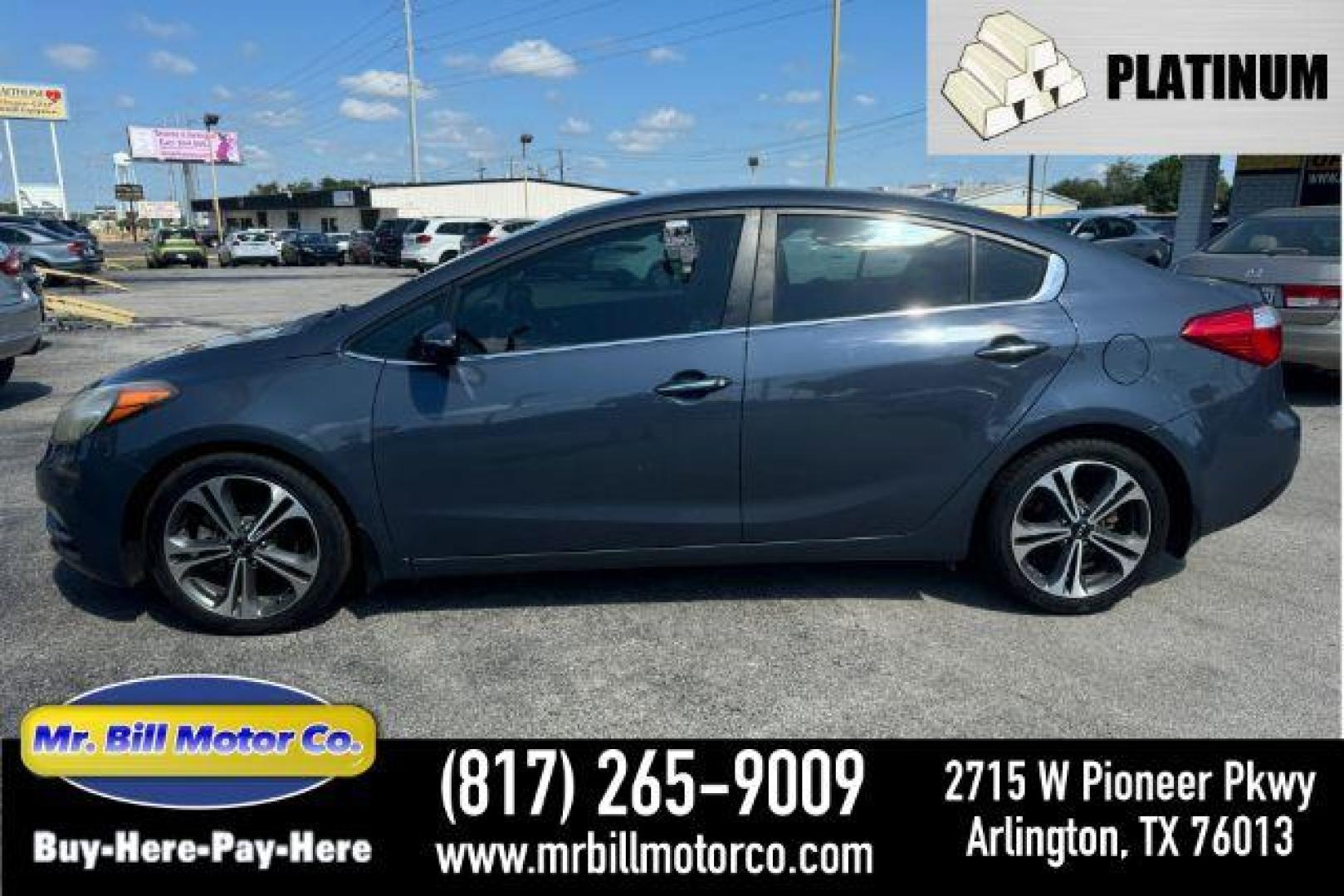 2015 GRAY Kia Forte EX (KNAFX4A83F5) with an 2.0L L4 DOHC 16V engine, 6-Speed Automatic transmission, located at 2715 W Pioneer Pkwy, Arlington, TX, 76013, (817) 265-9009, 32.710262, -97.153236 - Photo#0