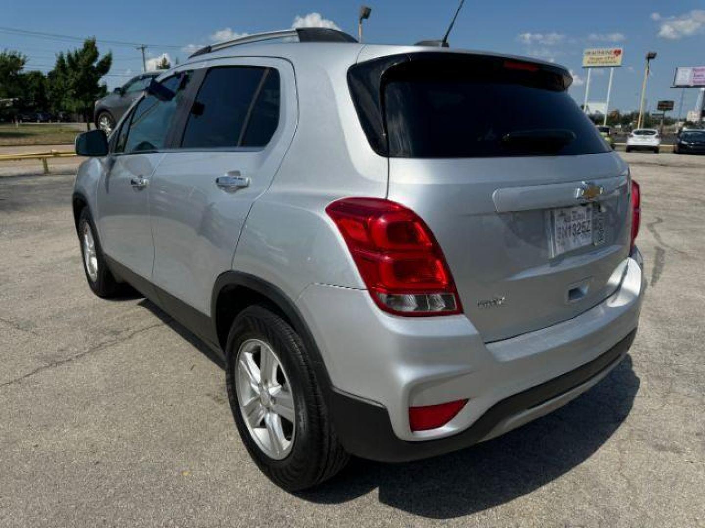 2020 SILVER Chevrolet Trax LT FWD (KL7CJLSB7LB) with an 1.4L L4 DOHC 16V engine, 6-Speed Automatic transmission, located at 2715 W Pioneer Pkwy, Arlington, TX, 76013, (817) 265-9009, 32.710262, -97.153236 - Photo#9