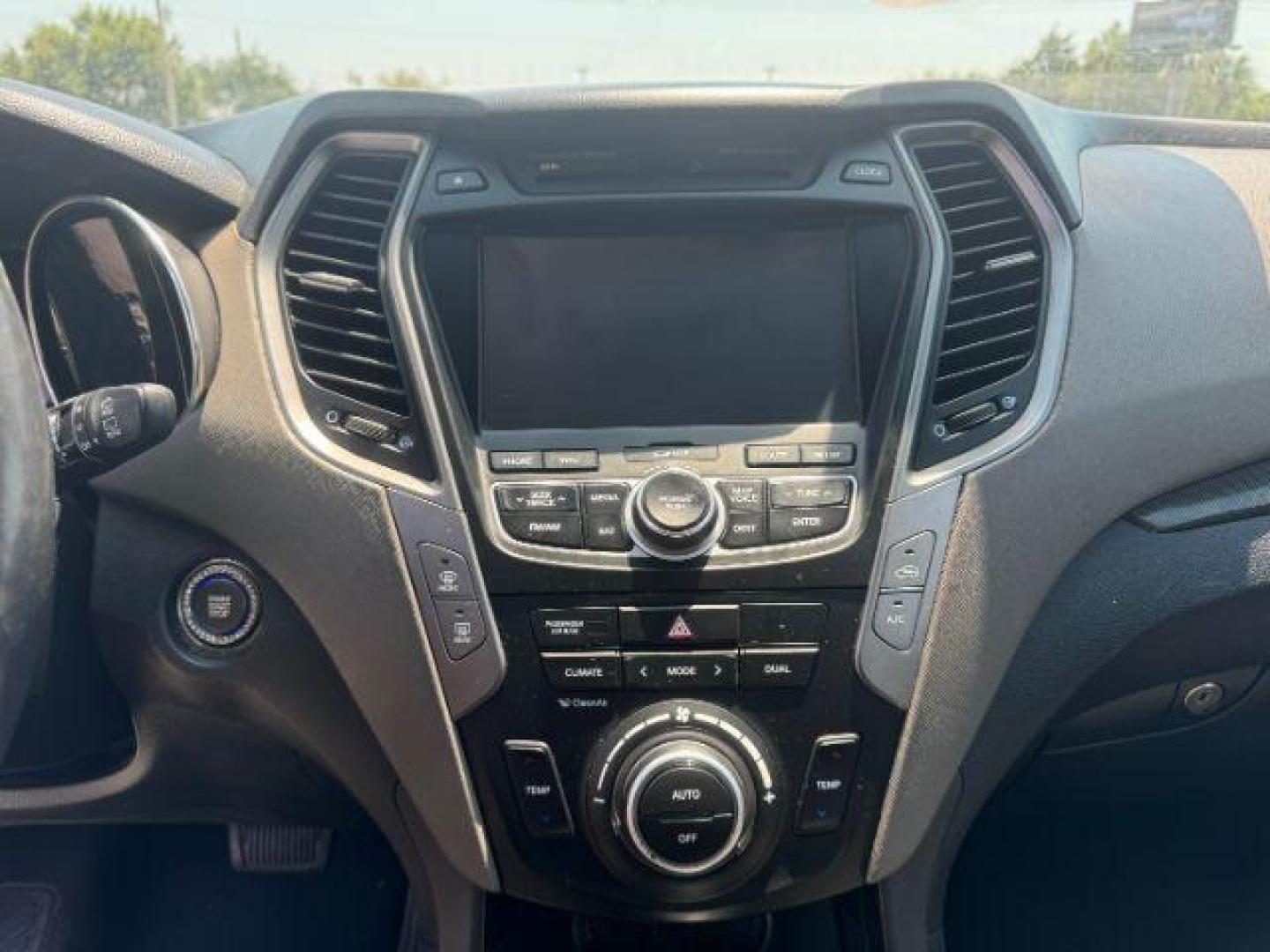 2015 WHITE Hyundai Santa Fe Sport 2.4 FWD (5XYZU3LB8FG) with an 2.4L L4 DOHC 16V engine, 6-Speed Automatic transmission, located at 2715 W Pioneer Pkwy, Arlington, TX, 76013, (817) 265-9009, 32.710262, -97.153236 - Photo#17