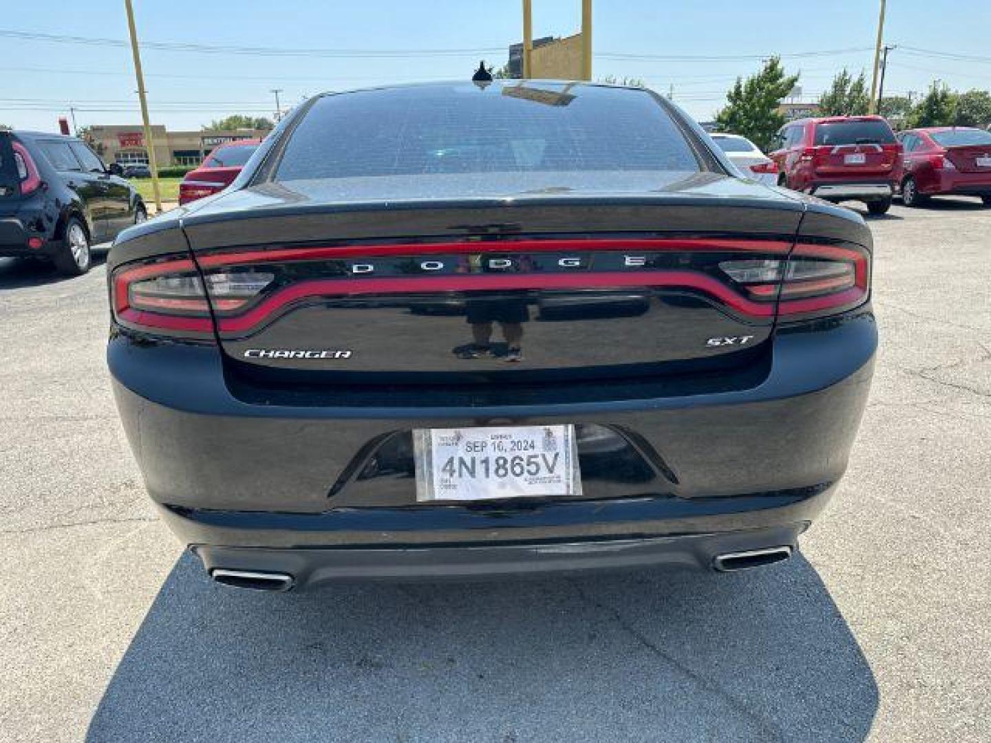 2015 BLACK Dodge Charger SXT (2C3CDXHG5FH) with an 3.6L V6 DOHC 24V engine, 8-Speed Automatic transmission, located at 2715 W Pioneer Pkwy, Arlington, TX, 76013, (817) 265-9009, 32.710262, -97.153236 - Photo#7