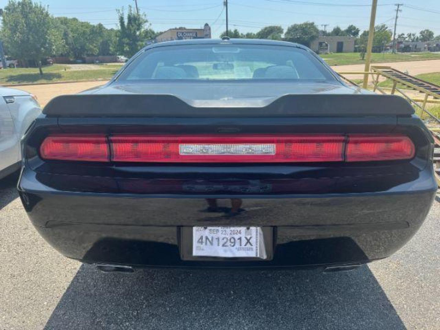 2012 BLACK Dodge Challenger SXT (2C3CDYAG7CH) with an 3.6L V6 DOHC 24V engine, 4-Speed Automatic transmission, located at 2715 W Pioneer Pkwy, Arlington, TX, 76013, (817) 265-9009, 32.710262, -97.153236 - Photo#6