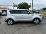 2015 SILVER Kia Soul Base (KNDJN2A2XF7) with an 1.6L L4 DOHC 16V engine, located at 2715 W Pioneer Pkwy, Arlington, TX, 76013, (817) 265-9009, 32.710262, -97.153236 - Photo#5