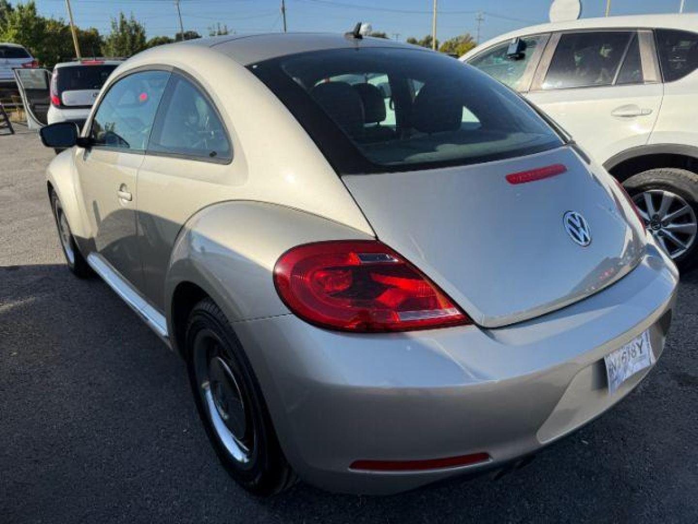 2012 TAN Volkswagen Beetle 2.5L (3VWJX7AT1CM) with an 2.5L L5 DOHC 20V engine, located at 2715 W Pioneer Pkwy, Arlington, TX, 76013, (817) 265-9009, 32.710262, -97.153236 - Photo#7