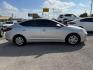 2019 SILVER Hyundai Elantra SE 6AT (5NPD74LFXKH) with an 1.8L L4 DOHC 16V engine, 6-Speed Automatic transmission, located at 2715 W Pioneer Pkwy, Arlington, TX, 76013, (817) 265-9009, 32.710262, -97.153236 - Photo#6