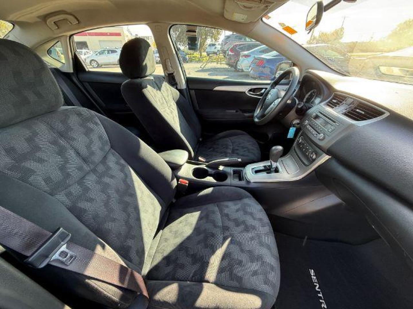 2013 BLACK Nissan Sentra SV (3N1AB7AP4DL) with an 1.8L L4 SFI DOHC 16V engine, Continuously Variable Transmission transmission, located at 2715 W Pioneer Pkwy, Arlington, TX, 76013, (817) 265-9009, 32.710262, -97.153236 - Photo#11