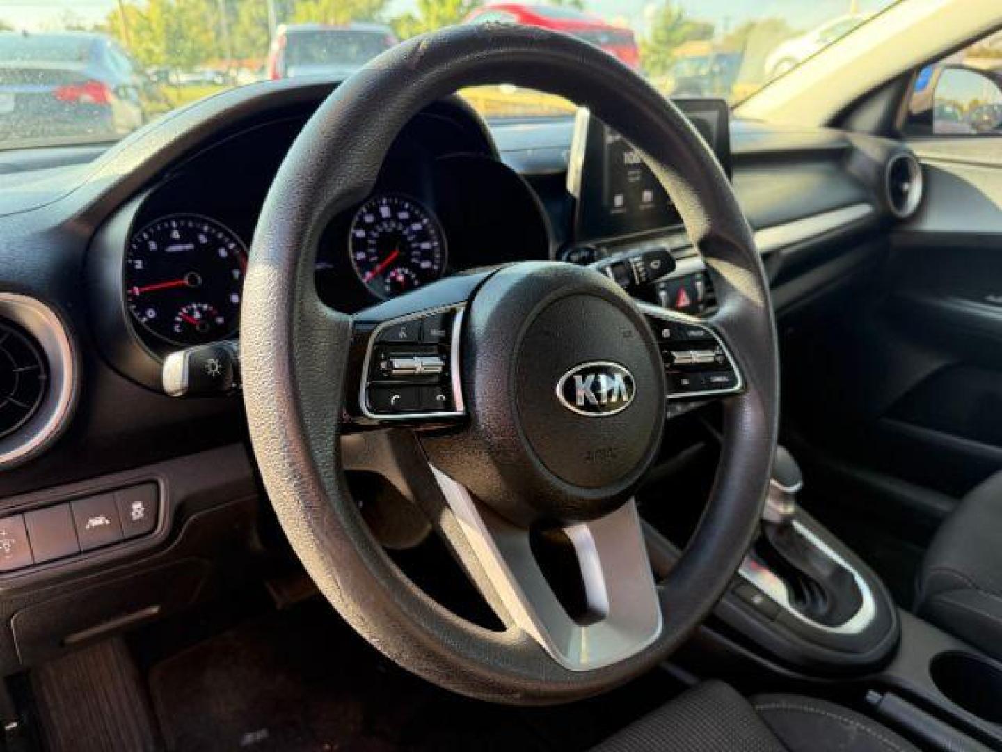 2019 BLUE Kia Forte LXS (3KPF24AD6KE) , located at 2715 W Pioneer Pkwy, Arlington, TX, 76013, (817) 265-9009, 32.710262, -97.153236 - Photo#15