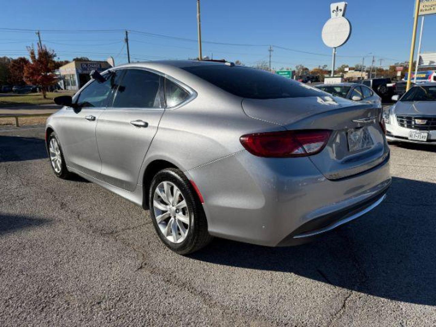 2015 SILVER Chrysler 200 C (1C3CCCCB1FN) with an 2.4L L4 DOHC 16V engine, 9-Speed Automatic transmission, located at 2715 W Pioneer Pkwy, Arlington, TX, 76013, (817) 265-9009, 32.710262, -97.153236 - Photo#9