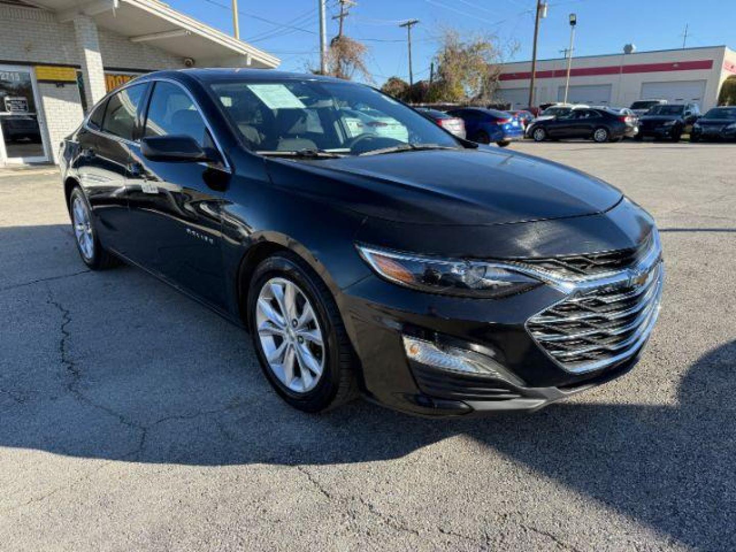 2019 BLACK Chevrolet Malibu LT (1G1ZD5ST3KF) with an 1.5L L4 DOHC 16V engine, 6-Speed Automatic transmission, located at 2715 W Pioneer Pkwy, Arlington, TX, 76013, (817) 265-9009, 32.710262, -97.153236 - Photo#5