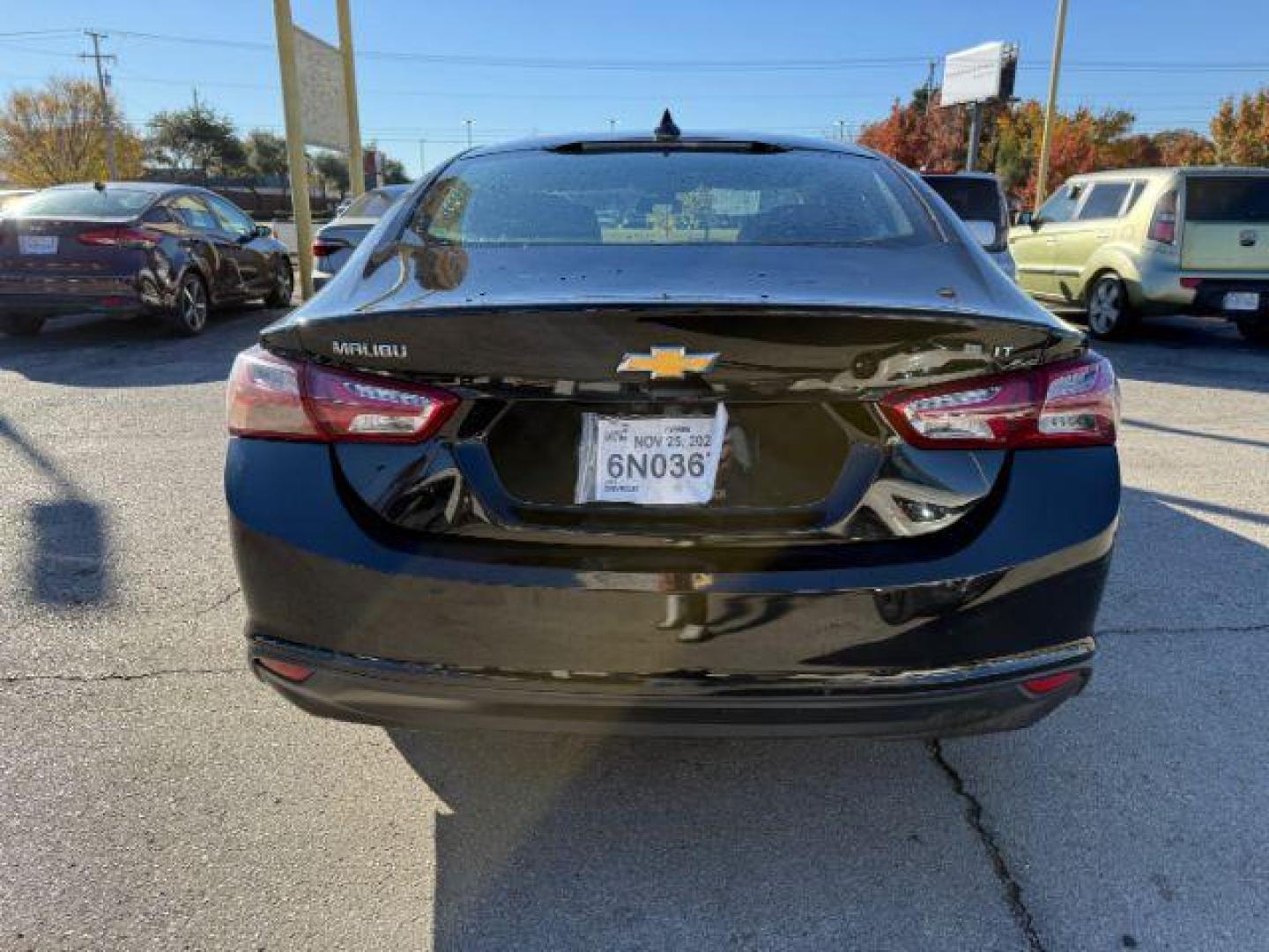 2019 BLACK Chevrolet Malibu LT (1G1ZD5ST3KF) with an 1.5L L4 DOHC 16V engine, 6-Speed Automatic transmission, located at 2715 W Pioneer Pkwy, Arlington, TX, 76013, (817) 265-9009, 32.710262, -97.153236 - Photo#8