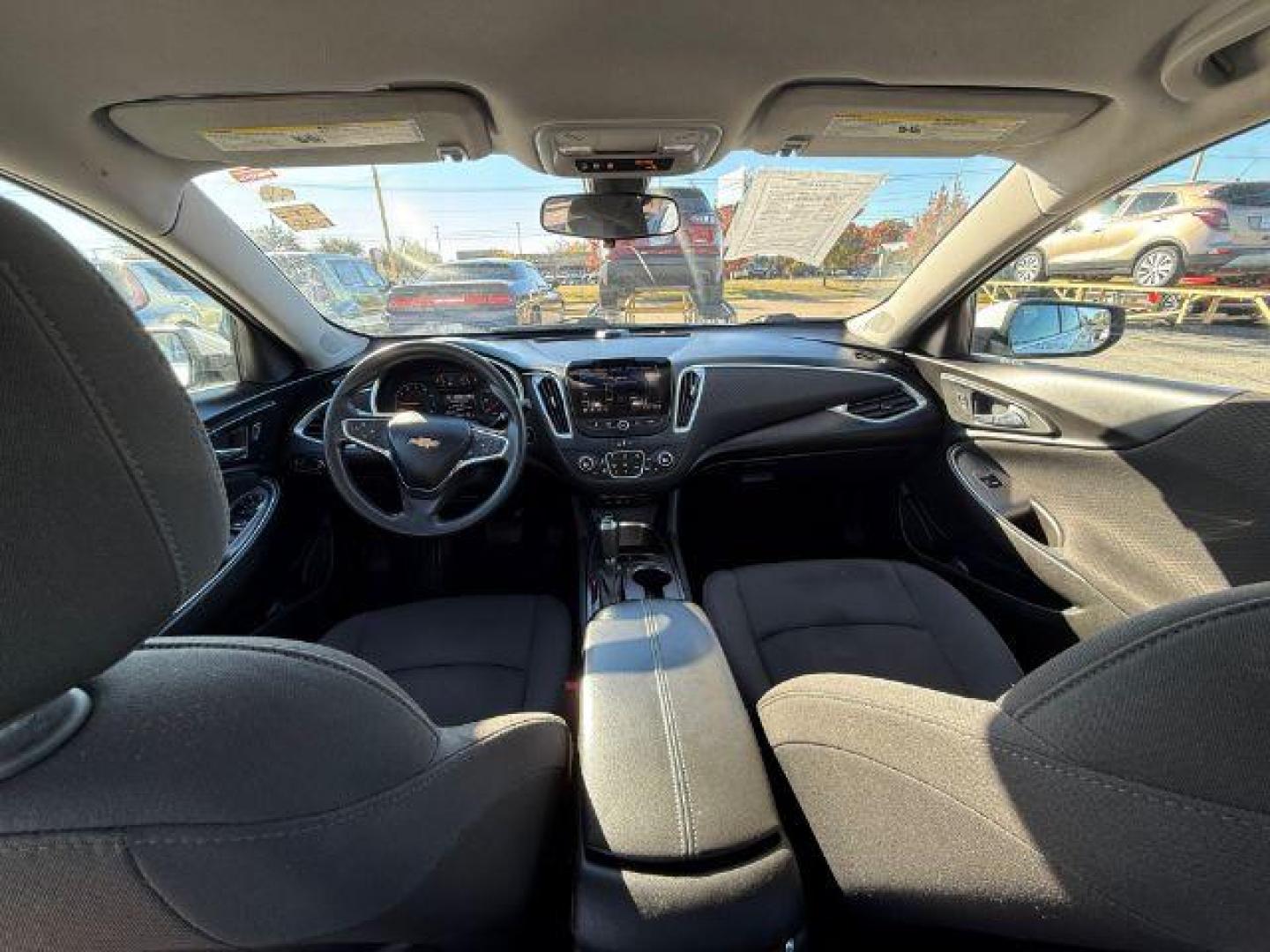 2020 WHITE Chevrolet Malibu LT (1G1ZD5ST8LF) with an 1.5L L4 DOHC 16V engine, 6-Speed Automatic transmission, located at 2715 W Pioneer Pkwy, Arlington, TX, 76013, (817) 265-9009, 32.710262, -97.153236 - Photo#13