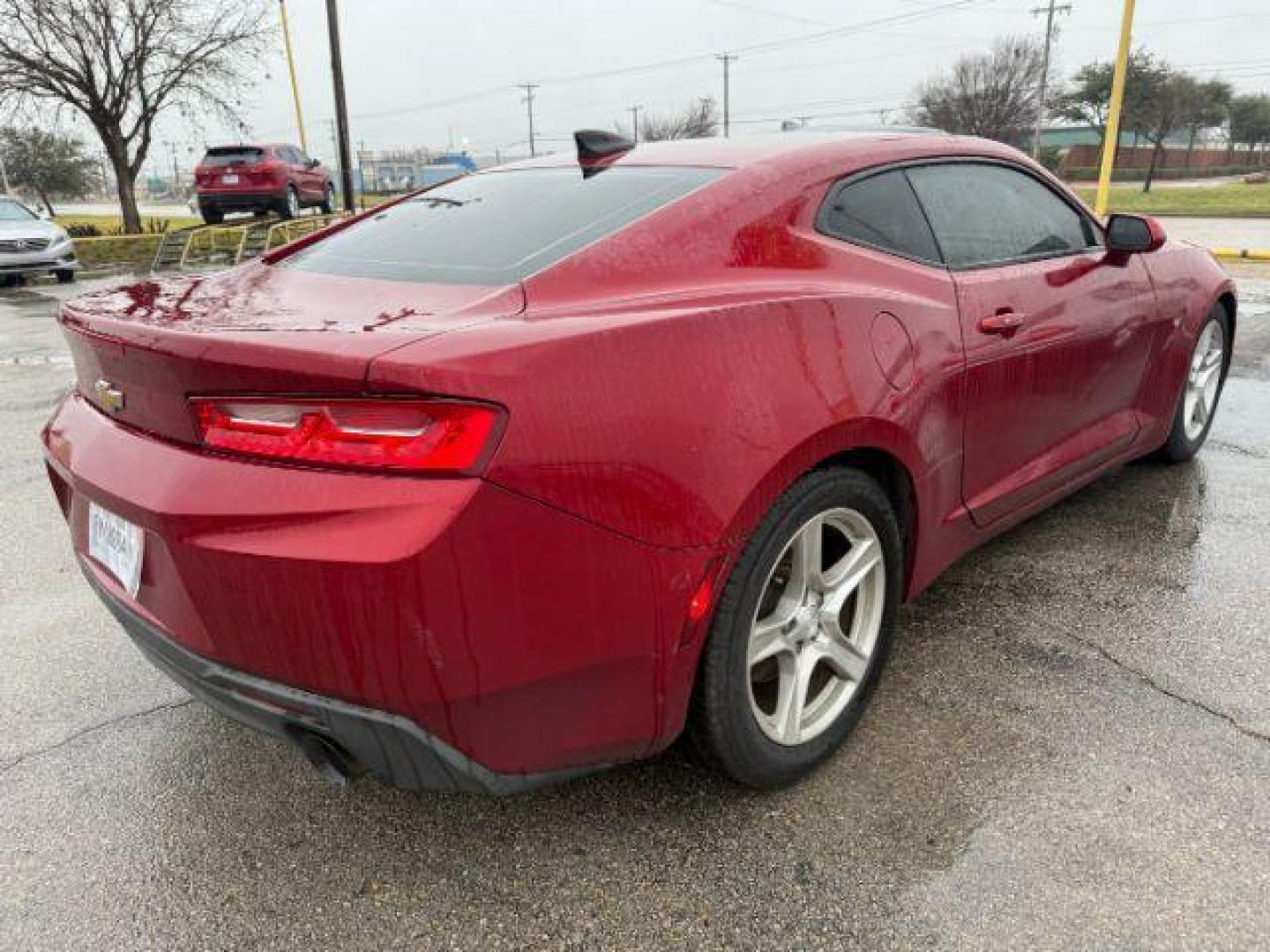 2018 RED CHEVROLET CAMARO 1LT (1G1FB1RX6J0) , located at 2715 W Pioneer Pkwy, Arlington, TX, 76013, (817) 265-9009, 32.710262, -97.153236 - Photo#6