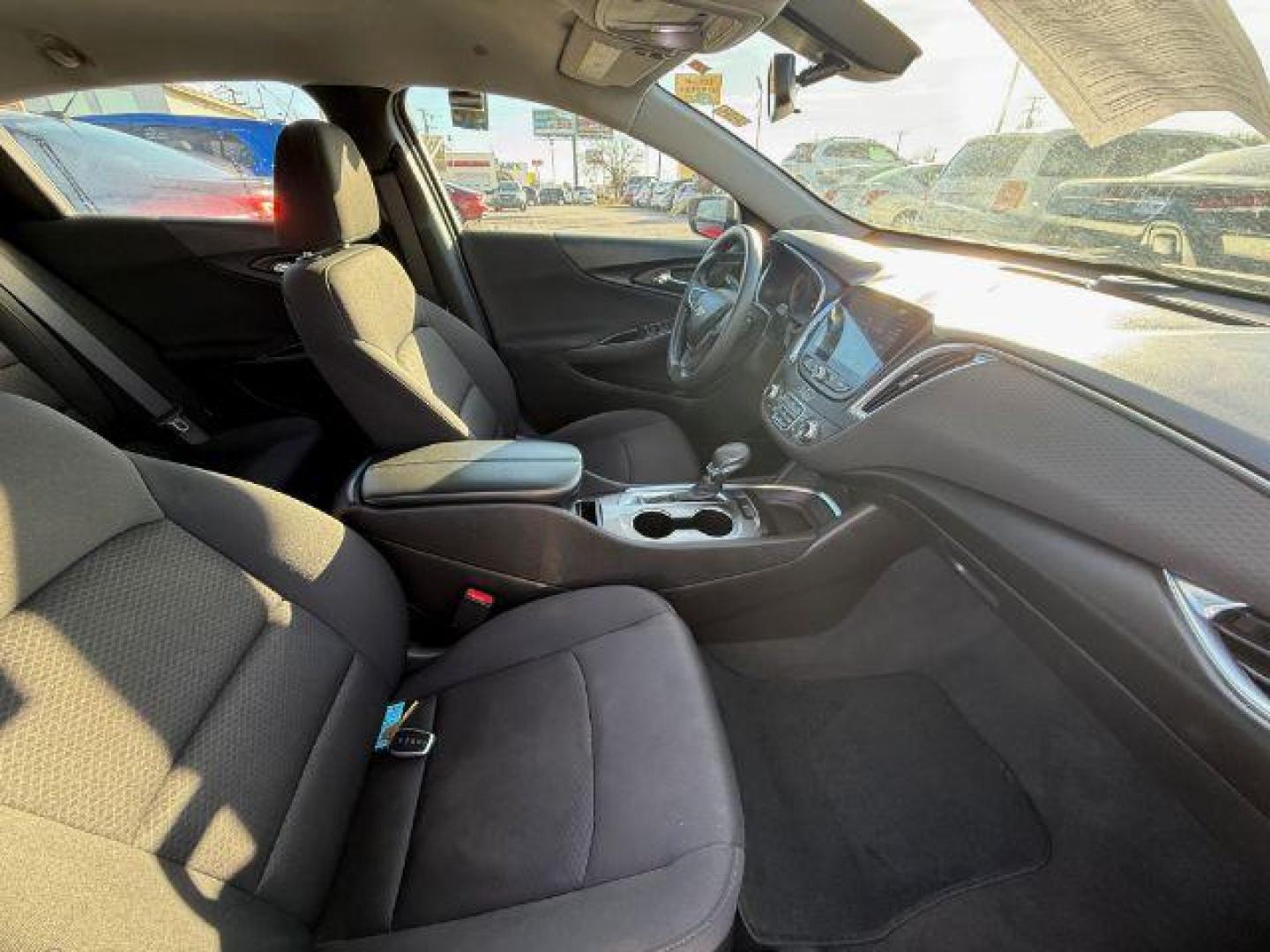 2021 SILVER Chevrolet Malibu LT (1G1ZD5ST4MF) with an 1.5L L4 DOHC 16V engine, 6-Speed Automatic transmission, located at 2715 W Pioneer Pkwy, Arlington, TX, 76013, (817) 265-9009, 32.710262, -97.153236 - Photo#11