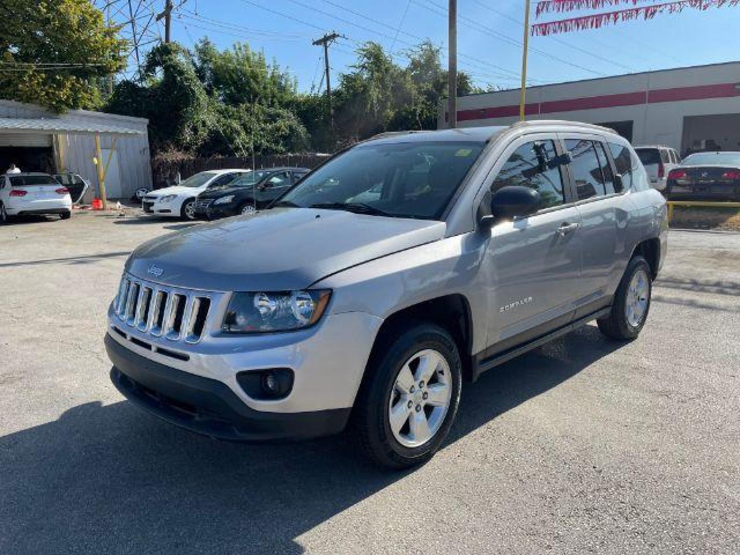 2015 SILVER Jeep Compass Sport FWD (1C4NJCBA2FD) with an 2.0L L4 DOHC 16V engine, located at 2715 W Pioneer Pkwy, Arlington, TX, 76013, (817) 265-9009, 32.710262, -97.153236 - Photo#2