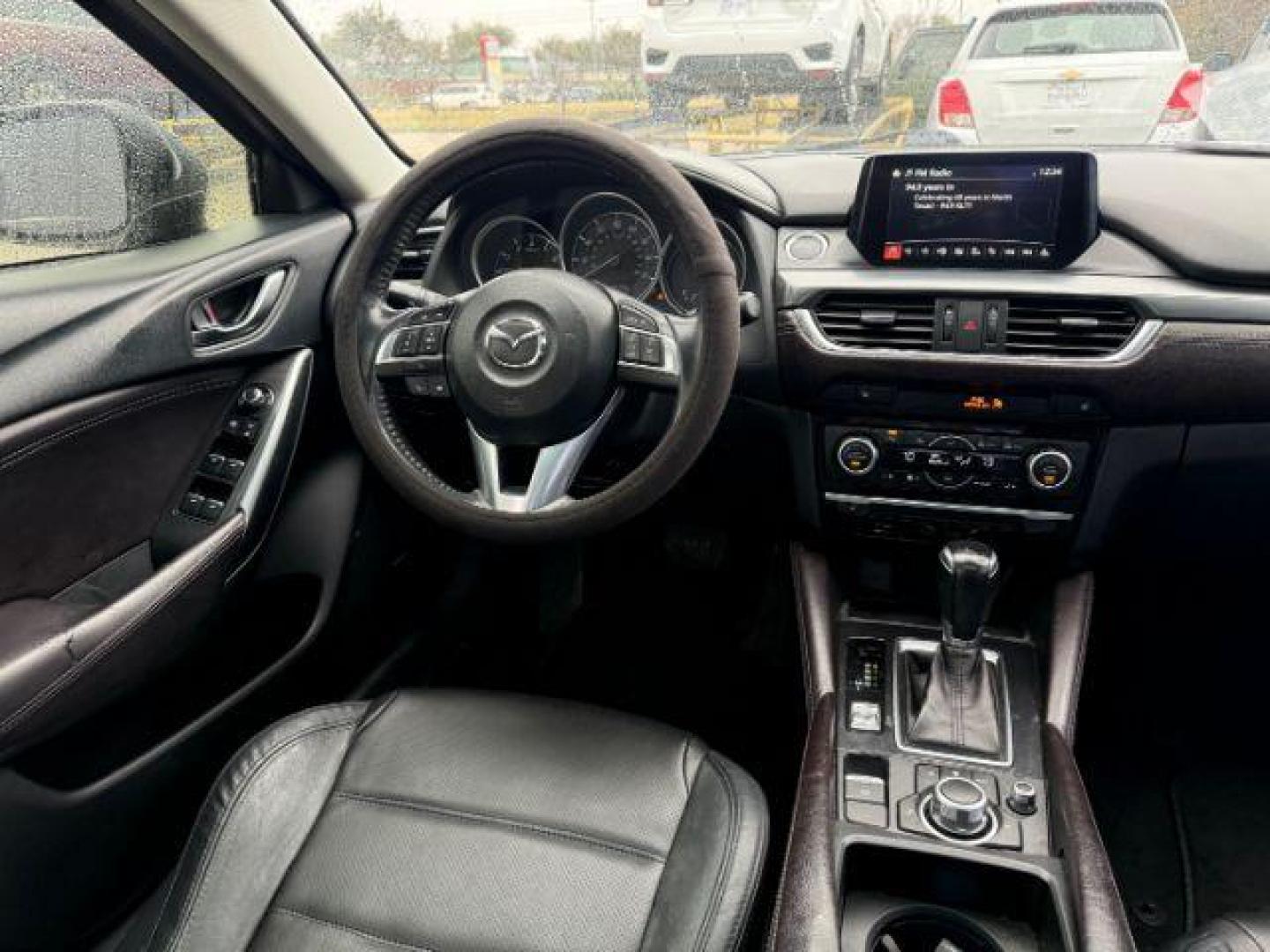 2016 BLACK Mazda Mazda6 i Grand Touring (JM1GJ1W52G1) with an 2.5L L4 DOHC 16V engine, 6-Speed Automatic transmission, located at 2715 W Pioneer Pkwy, Arlington, TX, 76013, (817) 265-9009, 32.710262, -97.153236 - Photo#14