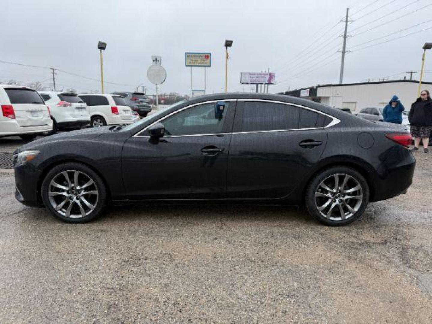 2016 BLACK Mazda Mazda6 i Grand Touring (JM1GJ1W52G1) with an 2.5L L4 DOHC 16V engine, 6-Speed Automatic transmission, located at 2715 W Pioneer Pkwy, Arlington, TX, 76013, (817) 265-9009, 32.710262, -97.153236 - Photo#2