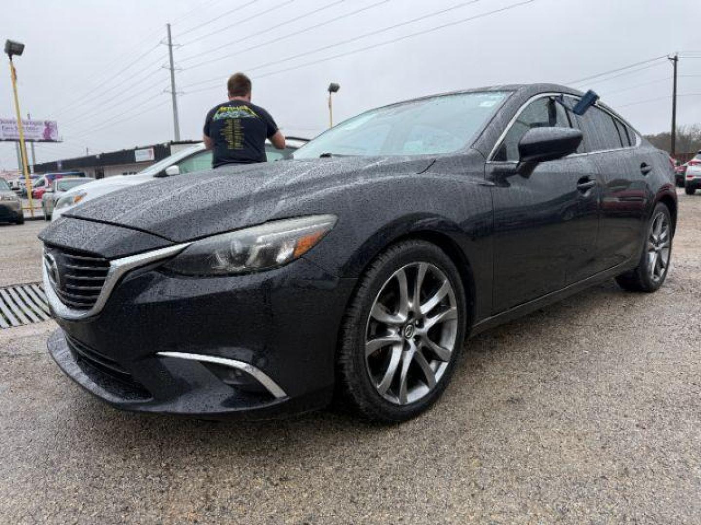 2016 BLACK Mazda Mazda6 i Grand Touring (JM1GJ1W52G1) with an 2.5L L4 DOHC 16V engine, 6-Speed Automatic transmission, located at 2715 W Pioneer Pkwy, Arlington, TX, 76013, (817) 265-9009, 32.710262, -97.153236 - Photo#3