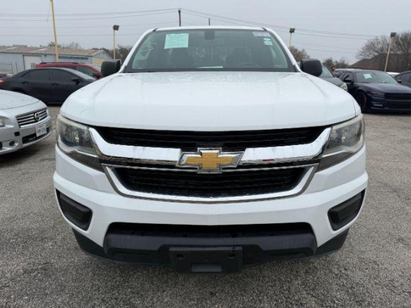 2016 WHITE CHEVROLET COLORADO 2WD WT (1GCHSBEA1G1) , located at 2715 W Pioneer Pkwy, Arlington, TX, 76013, (817) 265-9009, 32.710262, -97.153236 - Photo#4