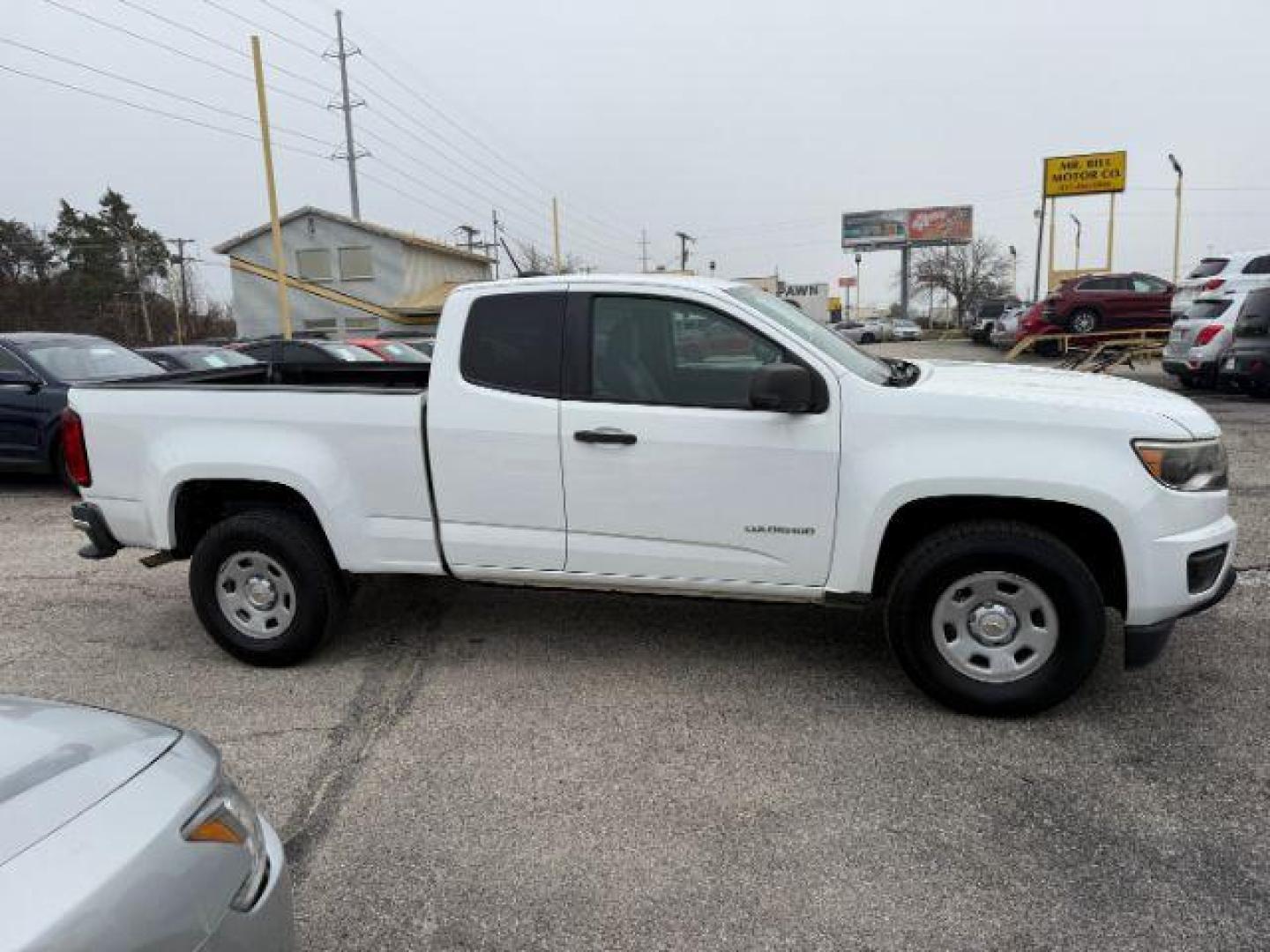 2016 WHITE CHEVROLET COLORADO 2WD WT (1GCHSBEA1G1) , located at 2715 W Pioneer Pkwy, Arlington, TX, 76013, (817) 265-9009, 32.710262, -97.153236 - Photo#6