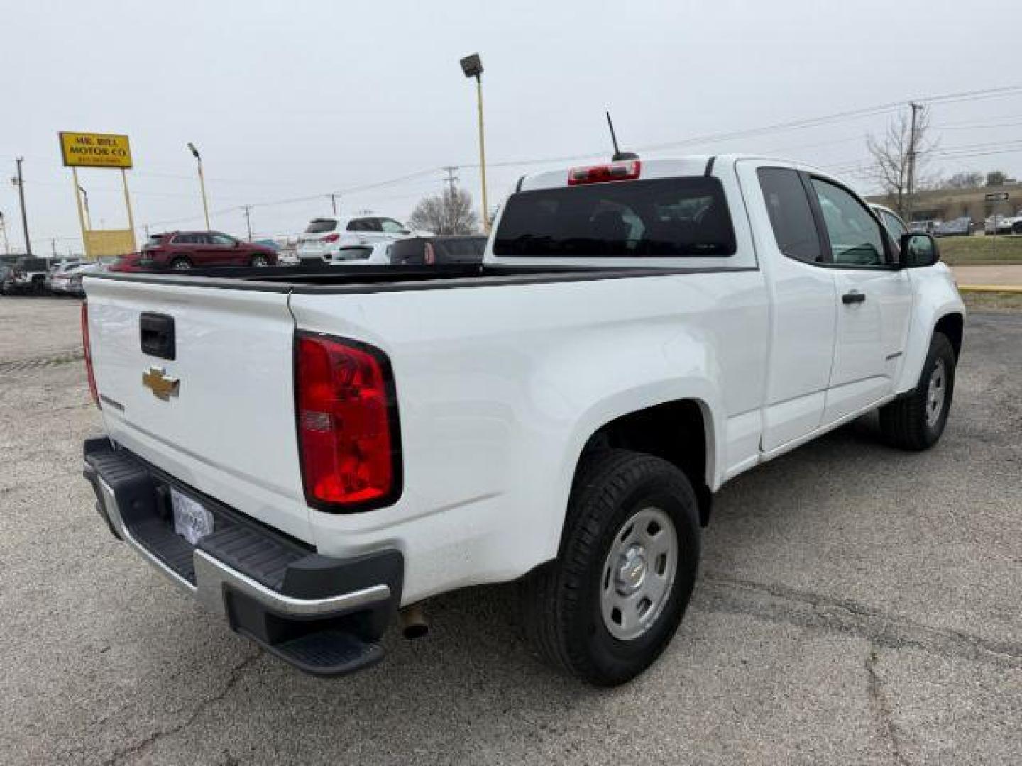 2016 WHITE CHEVROLET COLORADO 2WD WT (1GCHSBEA1G1) , located at 2715 W Pioneer Pkwy, Arlington, TX, 76013, (817) 265-9009, 32.710262, -97.153236 - Photo#7