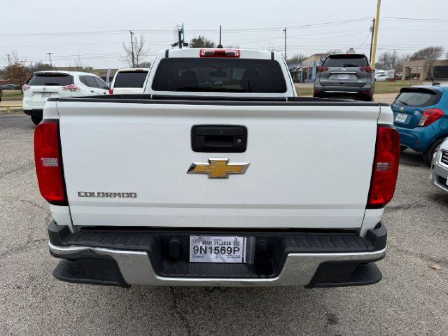 2016 WHITE CHEVROLET COLORADO 2WD WT (1GCHSBEA1G1) , located at 2715 W Pioneer Pkwy, Arlington, TX, 76013, (817) 265-9009, 32.710262, -97.153236 - Photo#8