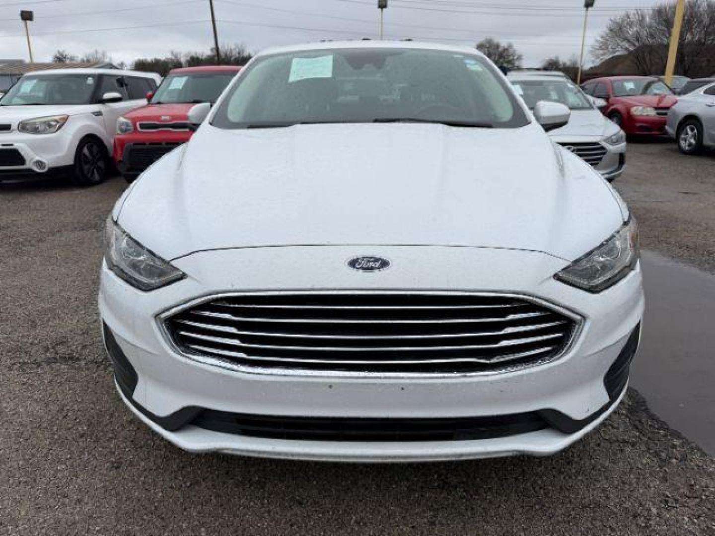 2020 WHITE FORD FUSION SE (3FA6P0HD8LR) , located at 2715 W Pioneer Pkwy, Arlington, TX, 76013, (817) 265-9009, 32.710262, -97.153236 - Photo#4