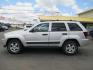 2007 SILVER Jeep Grand Cherokee Limited 2WD (1J8HS58P97C) with an 4.7L V8 SOHC 16V FFV engine, 5-Speed Automatic transmission, located at 2715 W Pioneer Pkwy, Arlington, TX, 76013, (817) 265-9009, 32.710262, -97.153236 - Photo#1