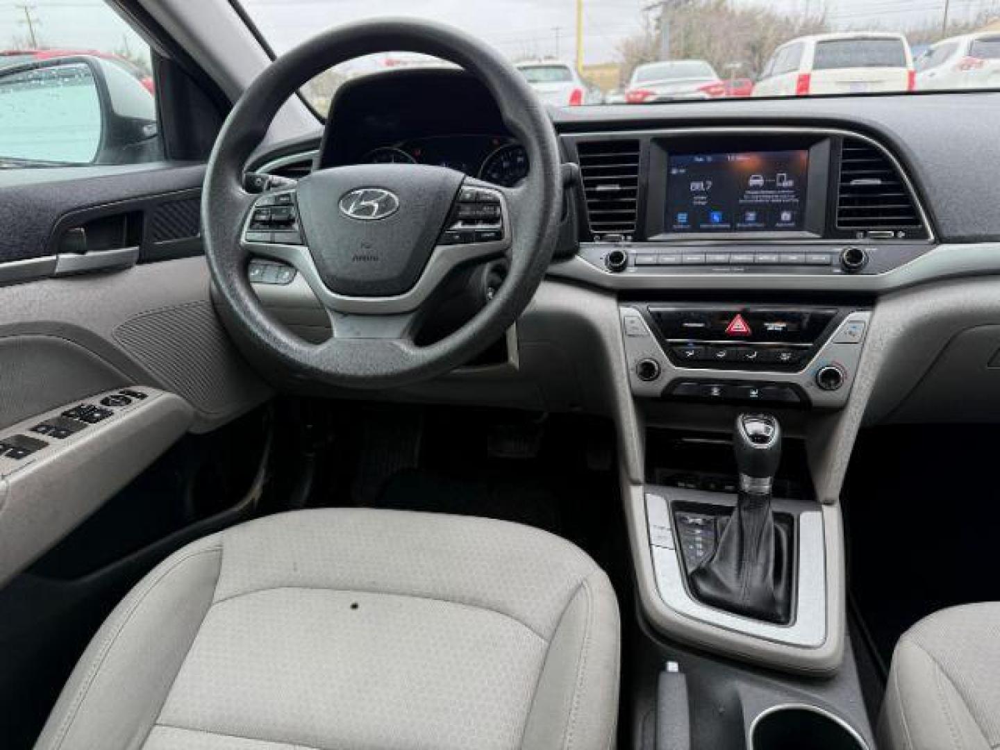 2018 SILVER HYUNDAI ELANTRA SEL (5NPD84LF6JH) , located at 2715 W Pioneer Pkwy, Arlington, TX, 76013, (817) 265-9009, 32.710262, -97.153236 - Photo#13