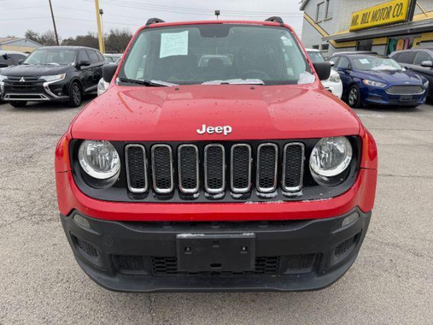 2017 RED Jeep Renegade Sport FWD (ZACCJAAB8HP) with an 2.4L L4 DOHC 16V engine, 6-Speed Manual transmission, located at 2715 W Pioneer Pkwy, Arlington, TX, 76013, (817) 265-9009, 32.710262, -97.153236 - Photo#4