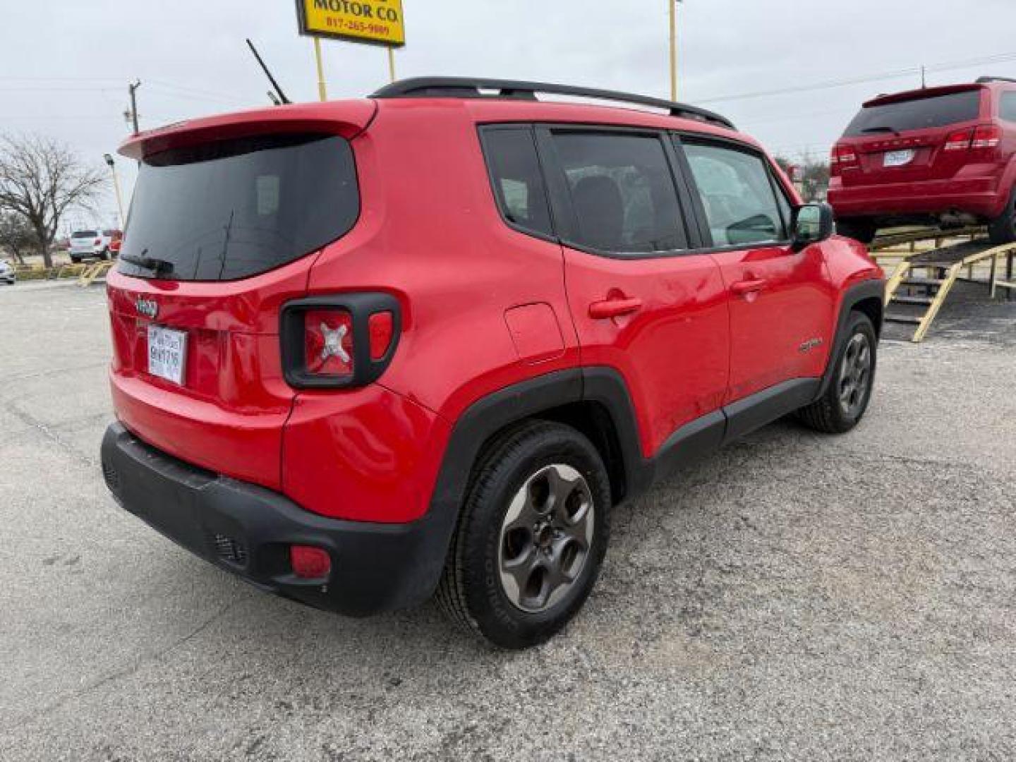 2017 RED Jeep Renegade Sport FWD (ZACCJAAB8HP) with an 2.4L L4 DOHC 16V engine, 6-Speed Manual transmission, located at 2715 W Pioneer Pkwy, Arlington, TX, 76013, (817) 265-9009, 32.710262, -97.153236 - Photo#7