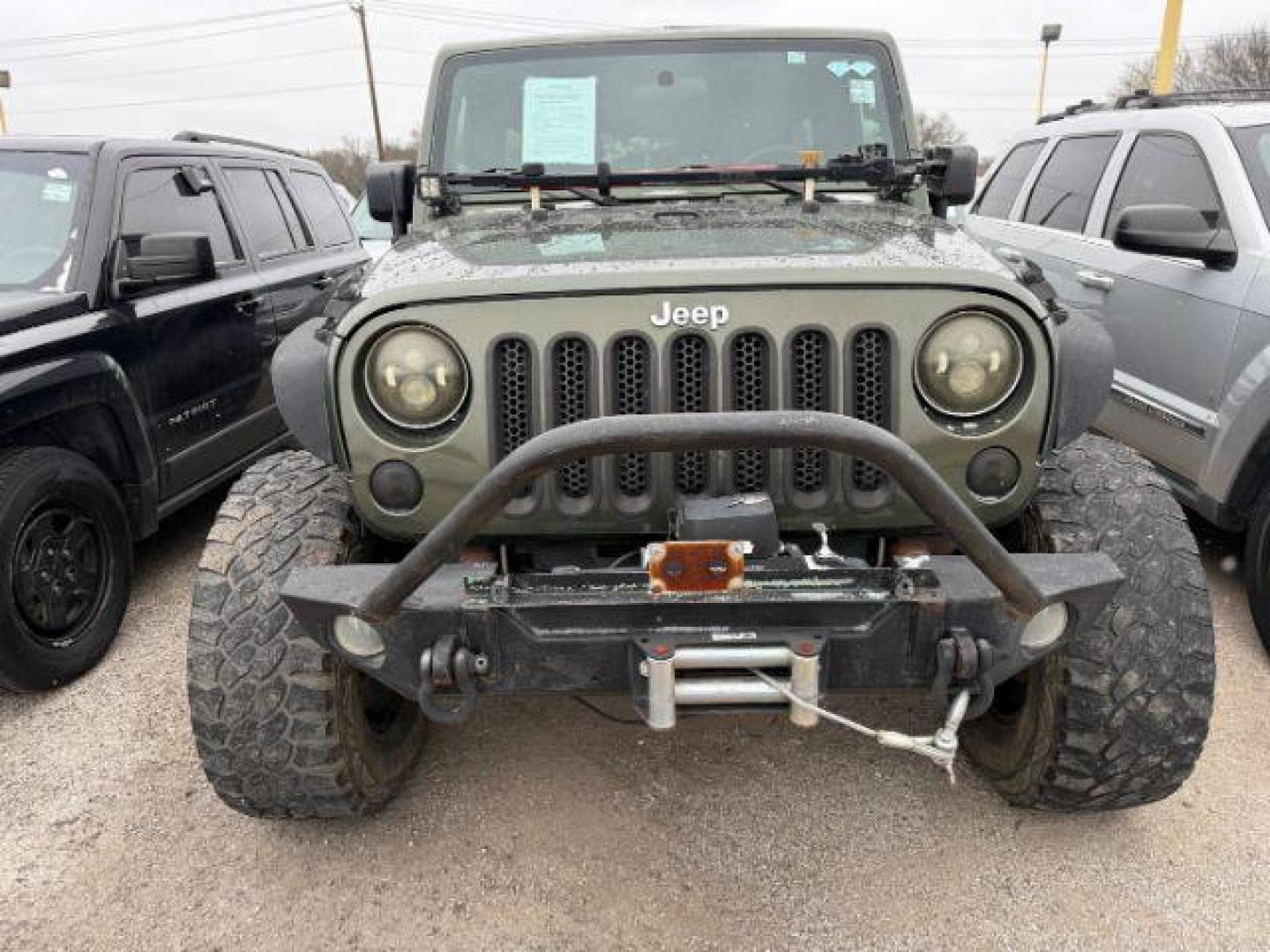 2008 GREEN Jeep Wrangler Unlimited Rubicon (1J8GA69178L) with an 3.8L V6 OHV 12V engine, located at 2715 W Pioneer Pkwy, Arlington, TX, 76013, (817) 265-9009, 32.710262, -97.153236 - Photo#3